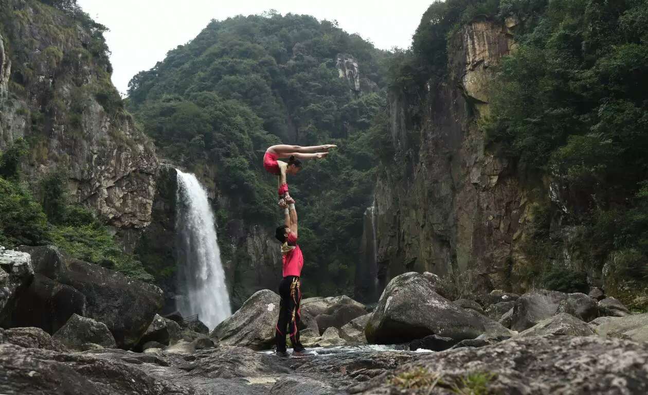 1458546439138523.jpg 470731059754579022.jpg