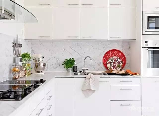 1466041943119232.jpg 640 (6).jpg