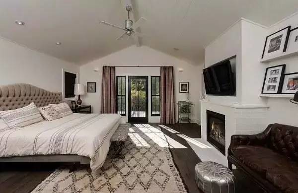 1483924084137168.jpg 24.jpg