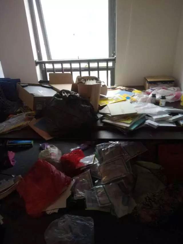 1491613808585146.jpg 2.jpg