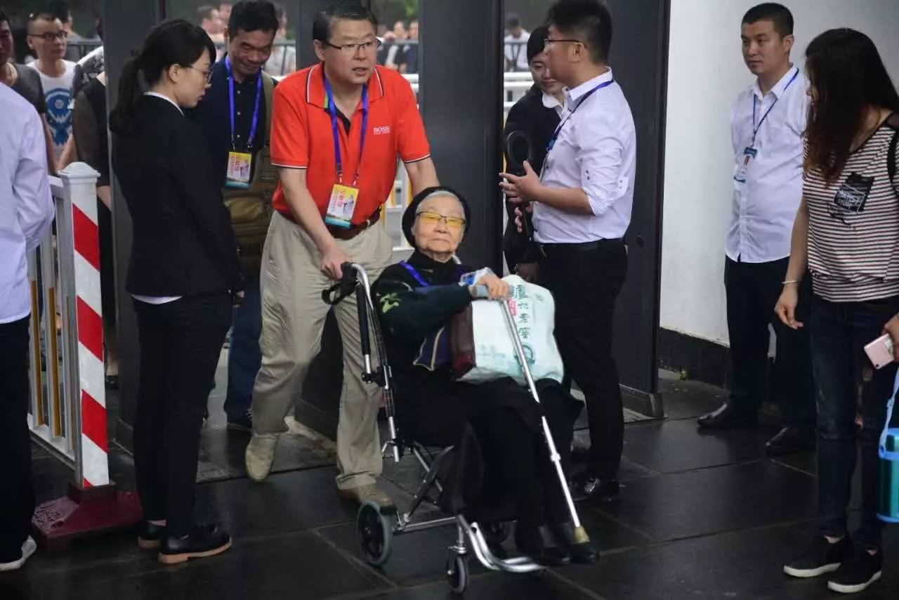 1492673069123587.jpg 4.jpg